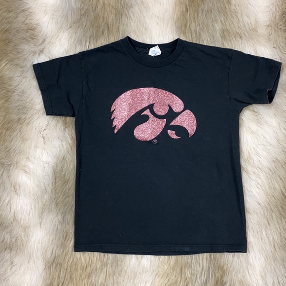 Vintage Iowa Hawkeye Pink Herky Logo Short-Sleeve T-Shirt - Picture 5 of 8